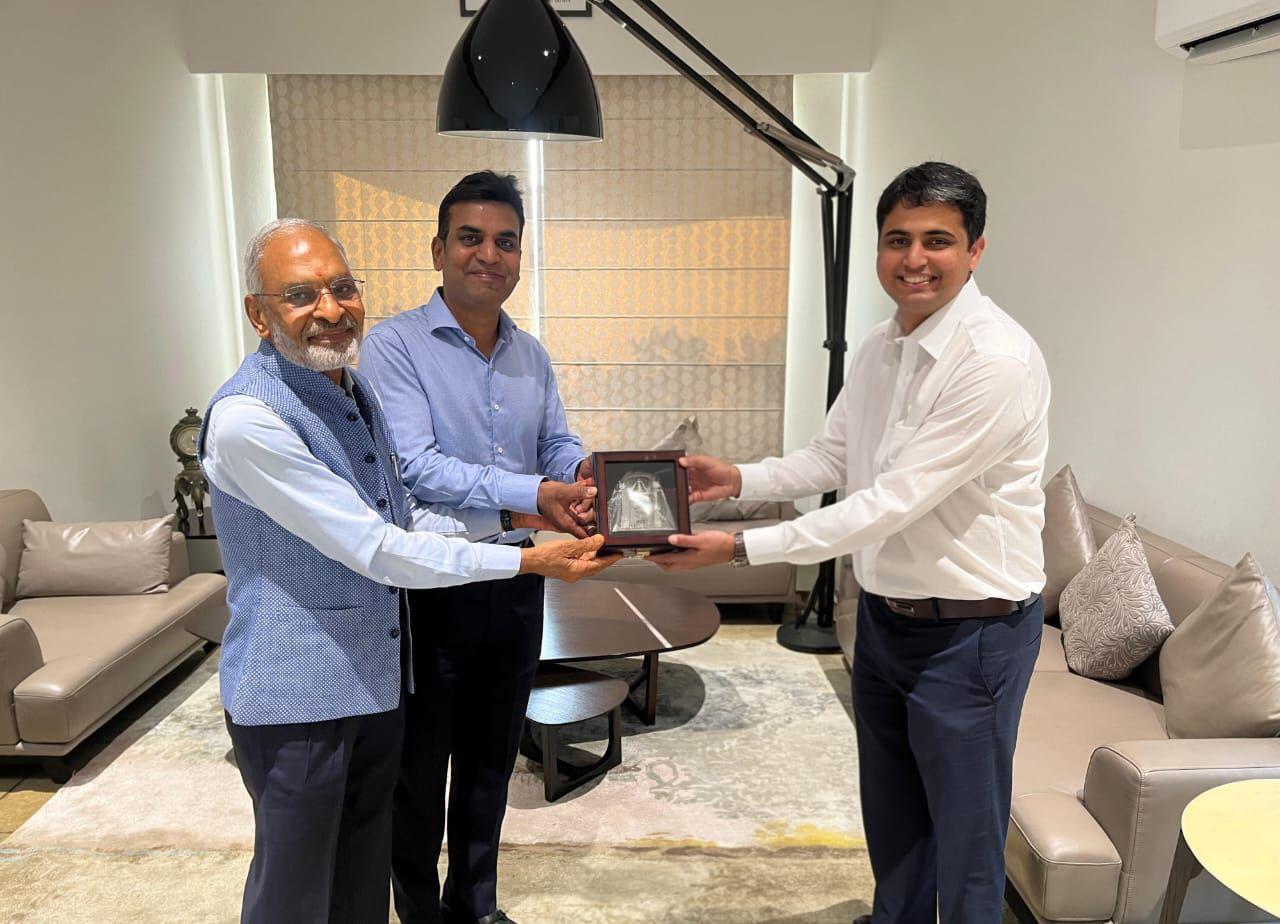 सोलर इंडस्ट्रीज का ग्लोबल डिफेंस-टेक फर्म Tsecond.ai में ₹190 करोड़ का निवेश सोलर इंडस्ट्रीज का ग्लोबल डिफेंस-टेक फर्म Tsecond.ai में ₹190 करोड़ का निवेश