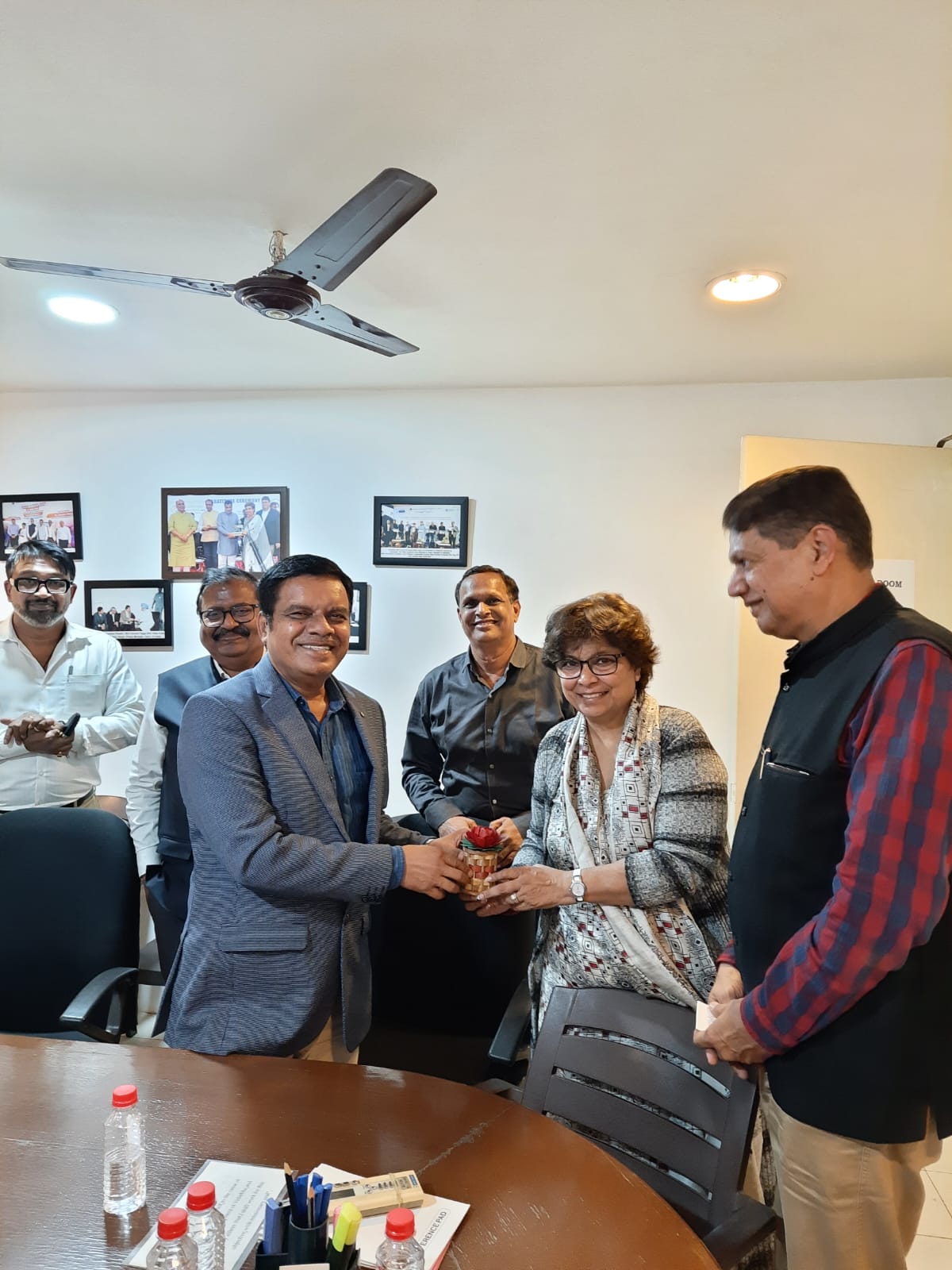 विदर्भ के ग्रामीण और औद्योगिक विकास के लिए रणनीतिक सहयोग का प्रस्ताव : मनरेगा मिशन के डायरेक्टर जनरल नंद कुमार वेद में