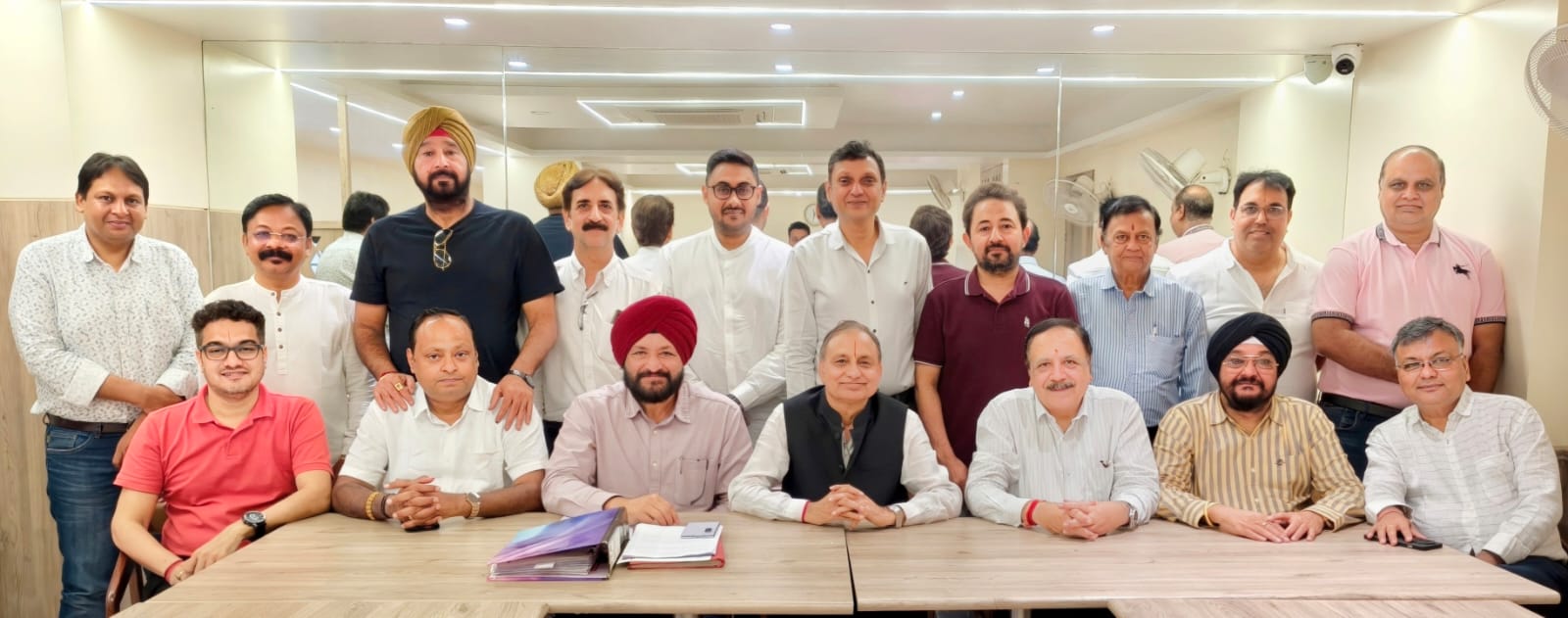 महाराष्ट्र में तर्कसंगत एवं पारदर्शी बिजली टैरिफ व्यवस्था की वीटीए की मांग महाराष्ट्र में तर्कसंगत एवं पारदर्शी बिजली टैरिफ व्यवस्था की वीटीए की मांग