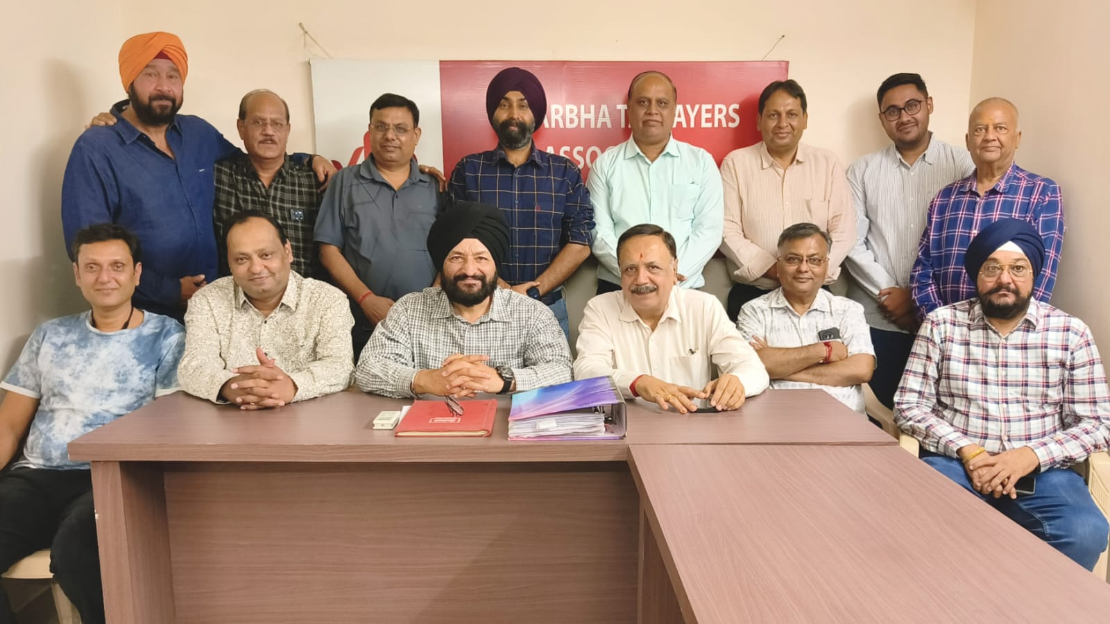 वीटीए ने ईंधन पर उत्पाद शुल्क कटौती के जनहितकारी निर्णय का किया स्वागत वीटीए ने ईंधन पर उत्पाद शुल्क कटौती के जनहितकारी निर्णय का किया स्वागत